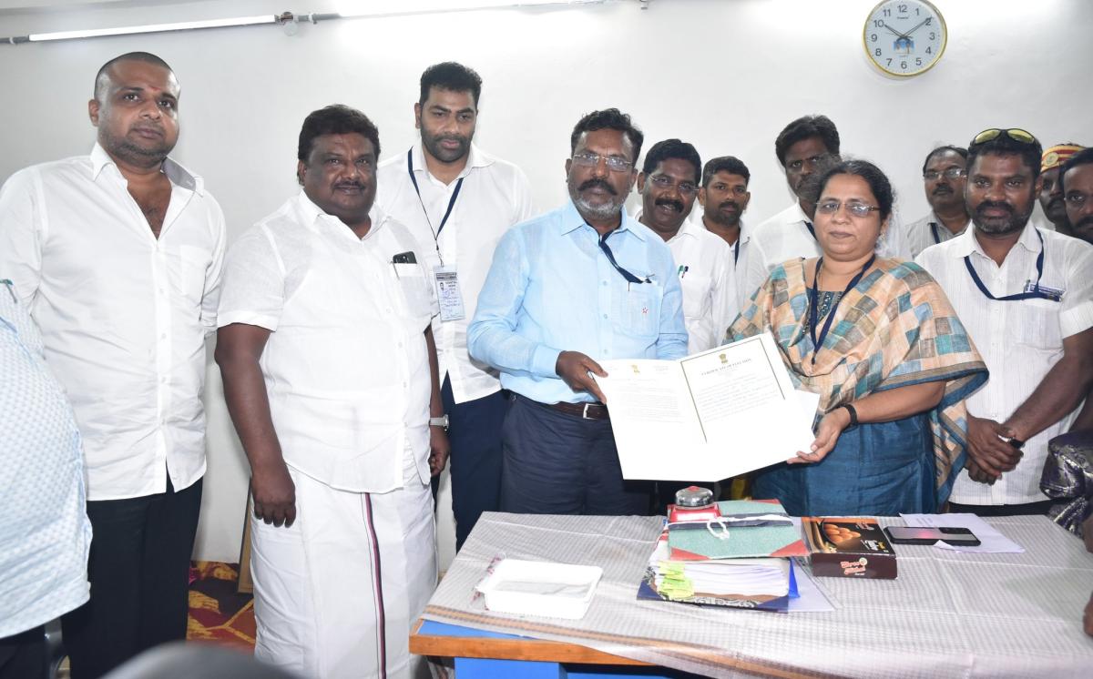 சிதம்பரத்தில் திருமாவளவன் வெற்றி: அதிமுக வேட்பாளரை விட ஒரு லட்சம் வாக்குகள் அதிகம்!